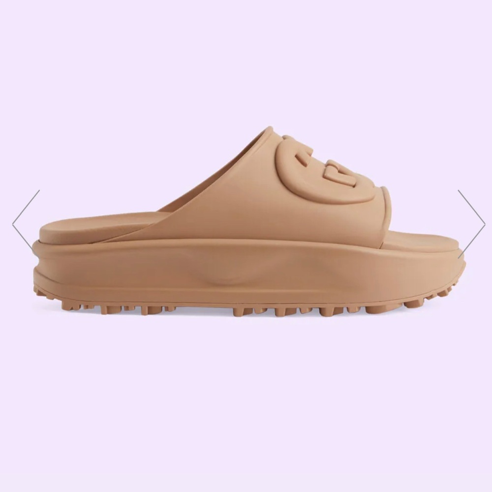 interlocking G slide sandals
